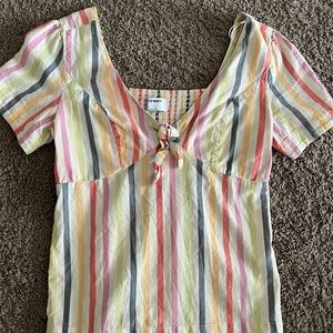 Old Navy Blouse Size M